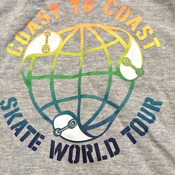 FIRST IMPRESSIONS UNISEX WORLD TOUR SKATE 2-PC SET - Picture 11 of 11